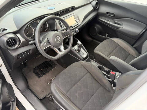 2020 Nissan Kicks S