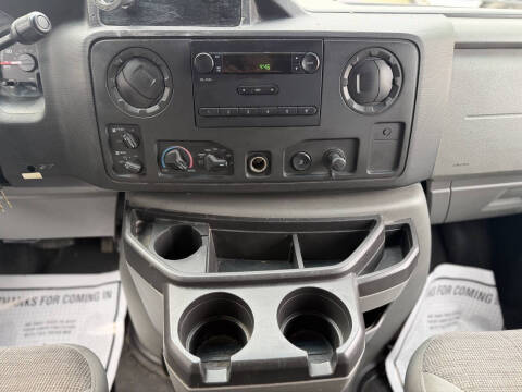 2010 Ford E-Series E-350 SD XL