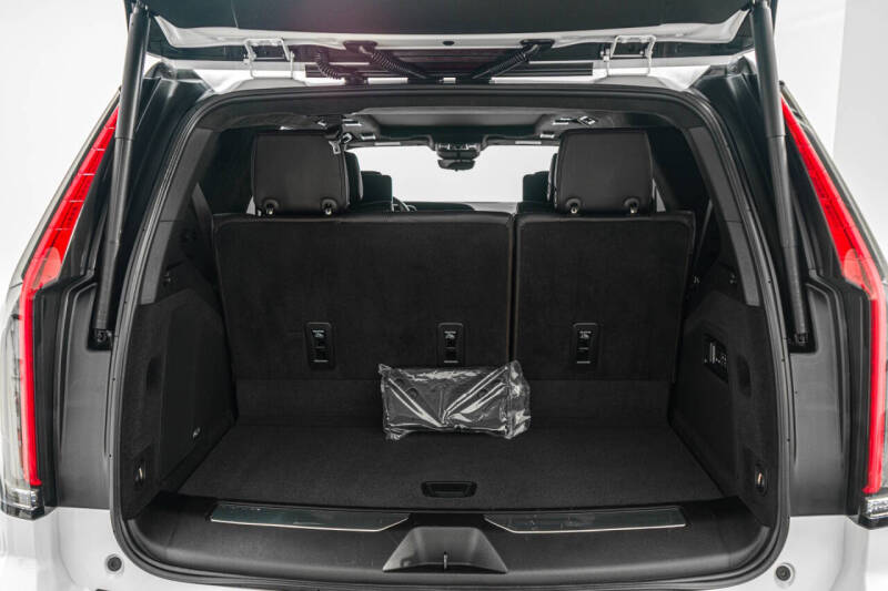 2023 Cadillac Escalade-V