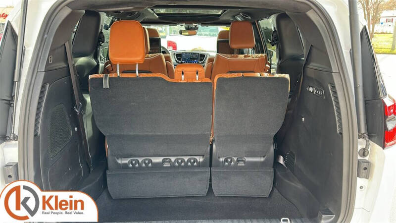 2024 Chrysler Pacifica Pinnacle