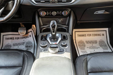 2022 Alfa Romeo Stelvio Ti