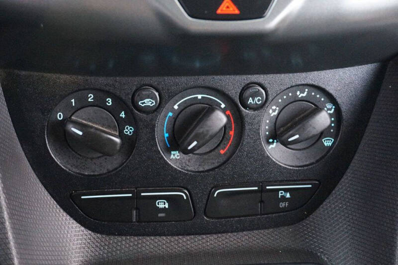 2017 Ford Transit Connect XL