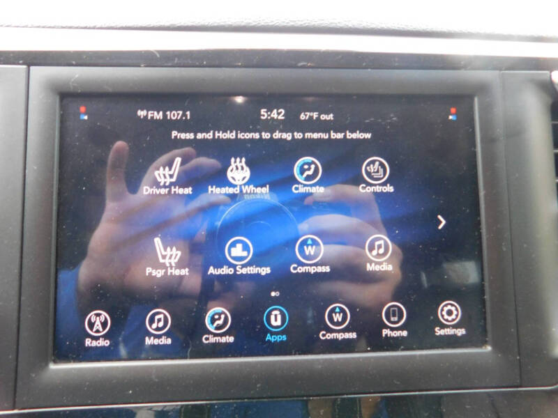 2021 Chrysler Voyager LXi