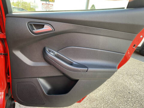 2012 Ford Focus SE