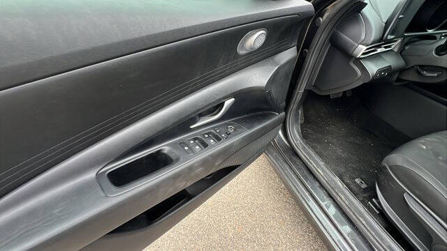 2023 Hyundai Elantra