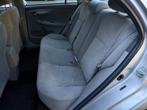 2009 Toyota Corolla LE