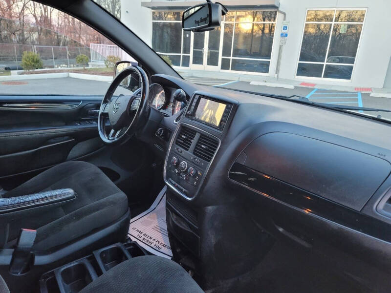 2018 Dodge Grand Caravan SE