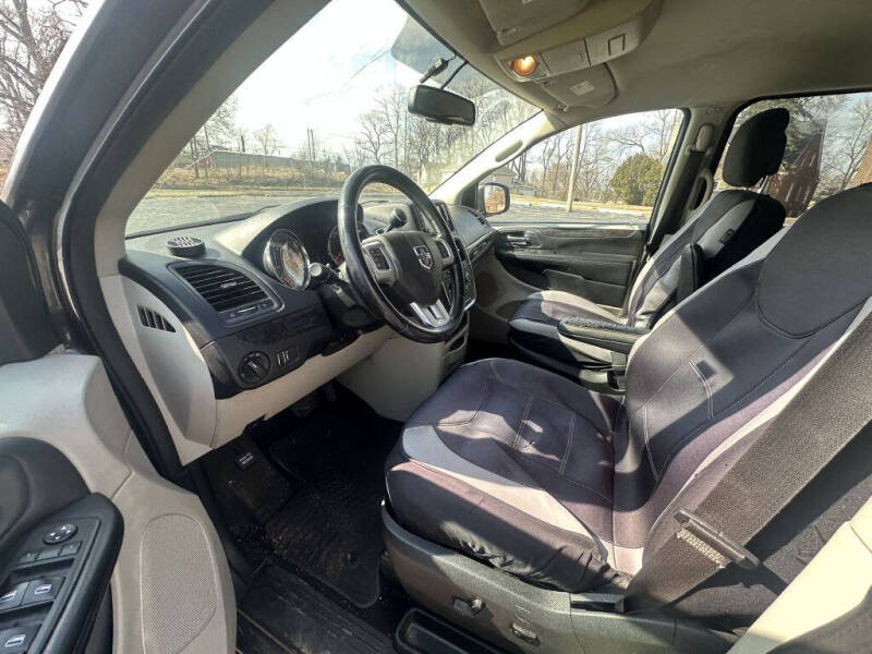 2017 Dodge Grand Caravan SE
