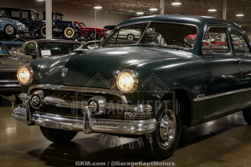 1951 Ford Custom Deluxe