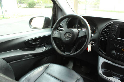 2017 Mercedes-Benz Metris