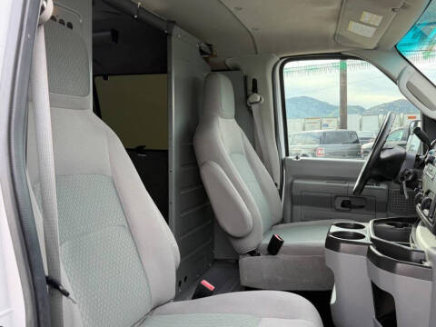 2014 Ford E-Series E-250