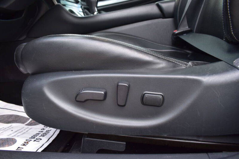 2017 Nissan Maxima