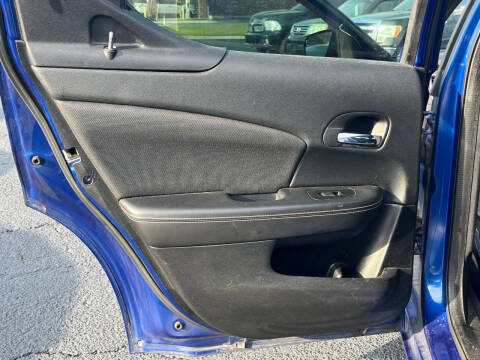 2013 Dodge Avenger SE