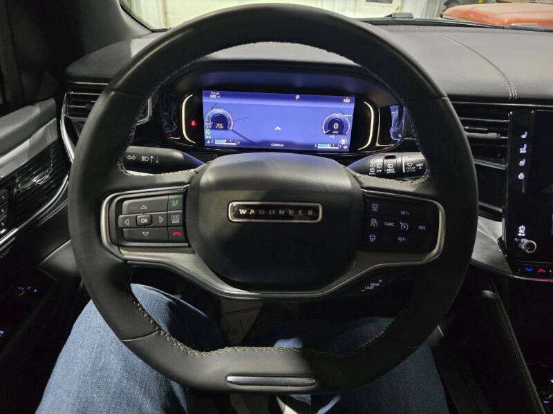 2022 Jeep Wagoneer Series III