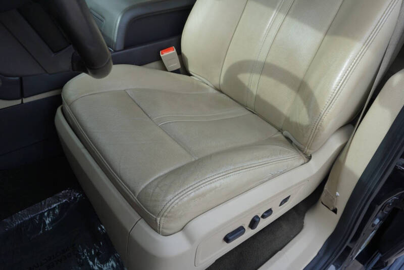 2015 Lincoln Navigator Base - Photo 12