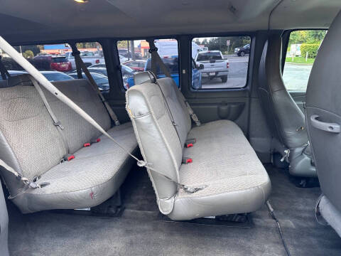 2017 Chevrolet Express LT 3500