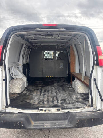 2006 GMC Savana 2500