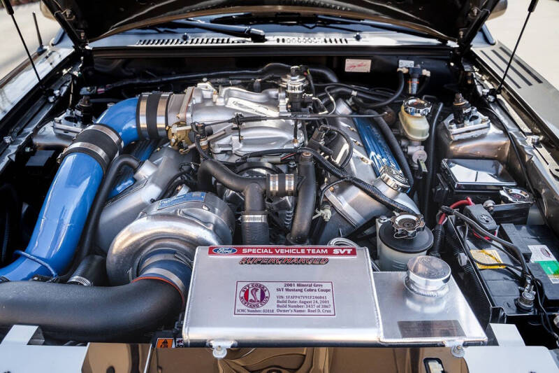 2001 Ford Mustang SVT Cobra