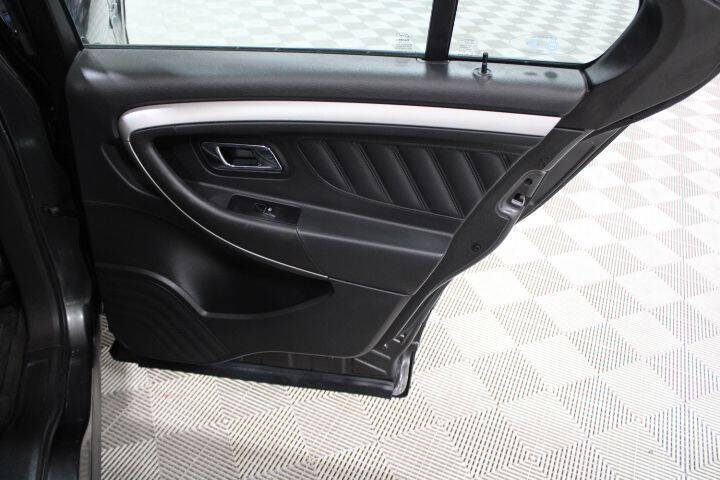 2018 Ford Taurus SEL