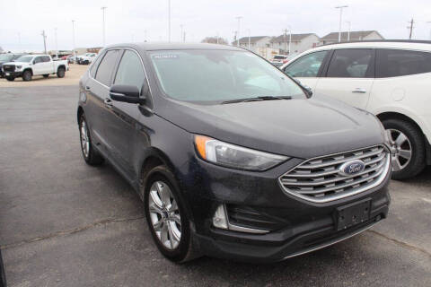 2022 Ford Edge Titanium