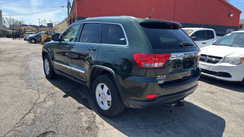 2011 Jeep Grand Cherokee Laredo