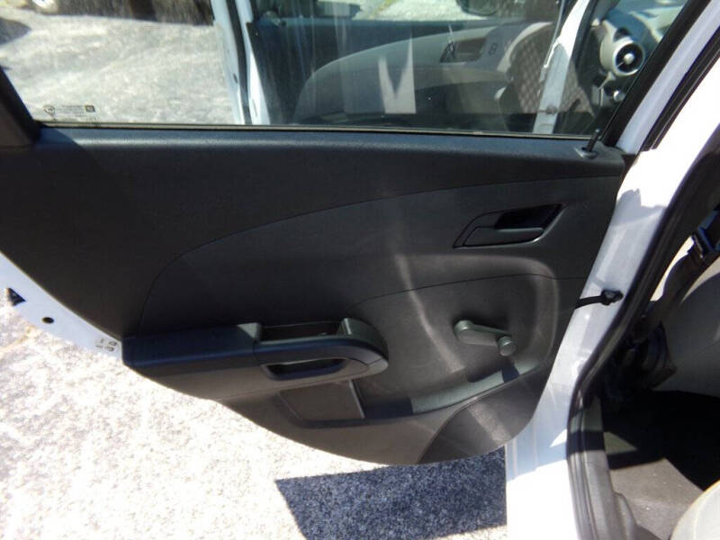 2017 Chevrolet Sonic LT Auto Fleet
