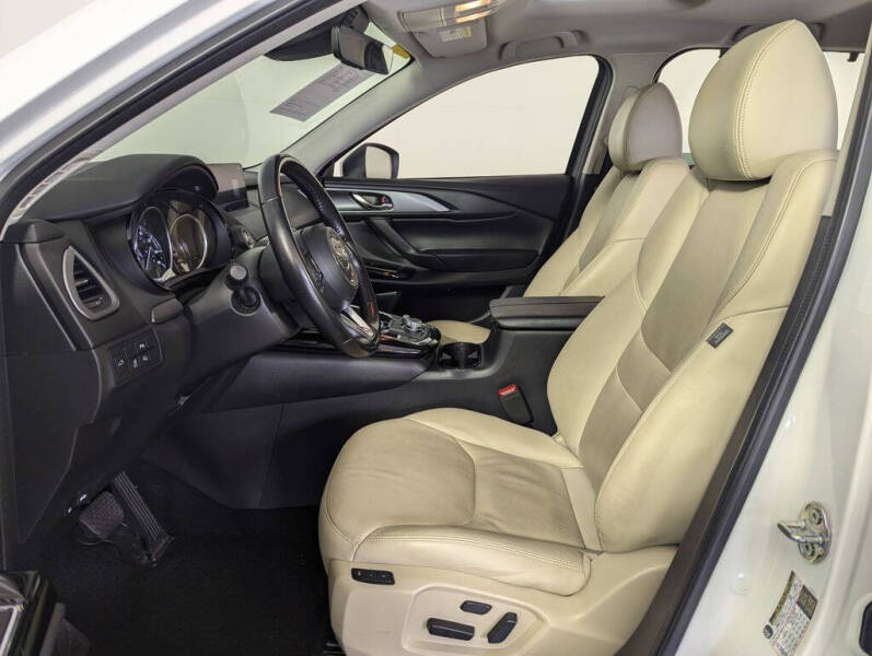 2022 Mazda CX-9 Touring Plus