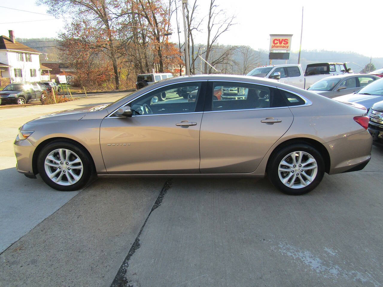 2018 Chevrolet Malibu for sale at Joe s Preowned Autos in Moundsville, WV