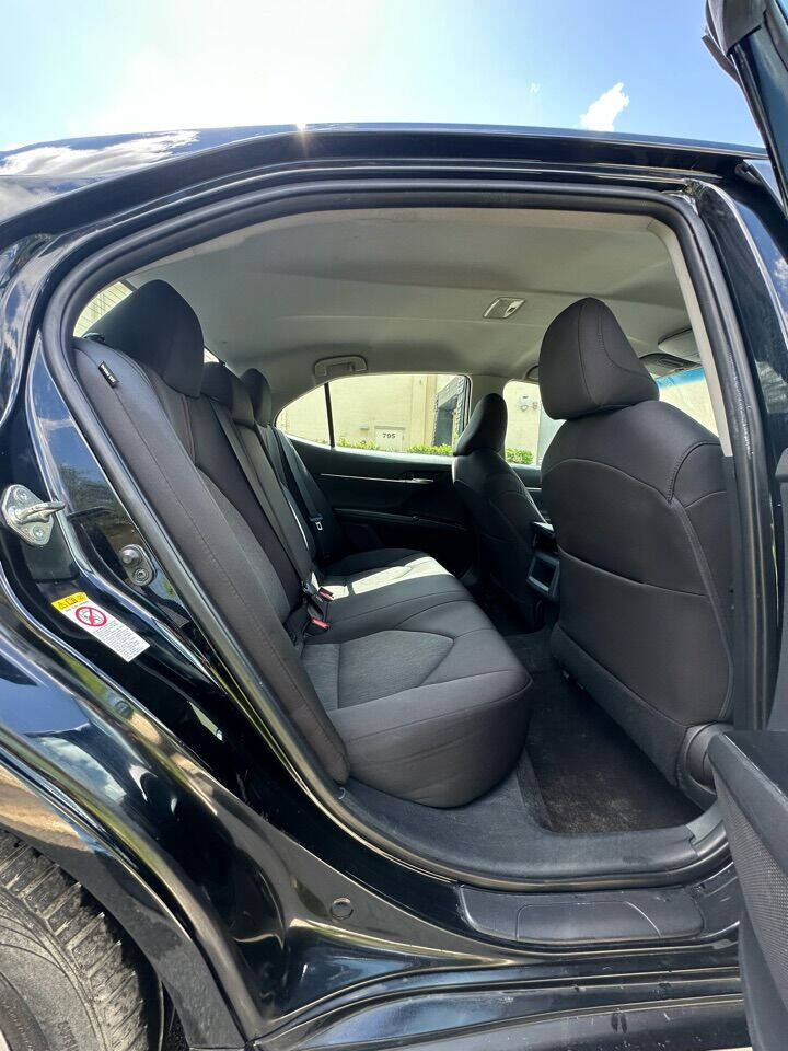 2018 Toyota Camry  - $14,999
