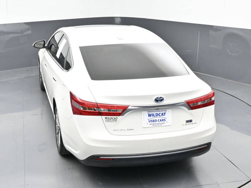 2016 Toyota Avalon Hybrid