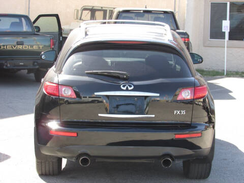 2004 Infiniti FX35