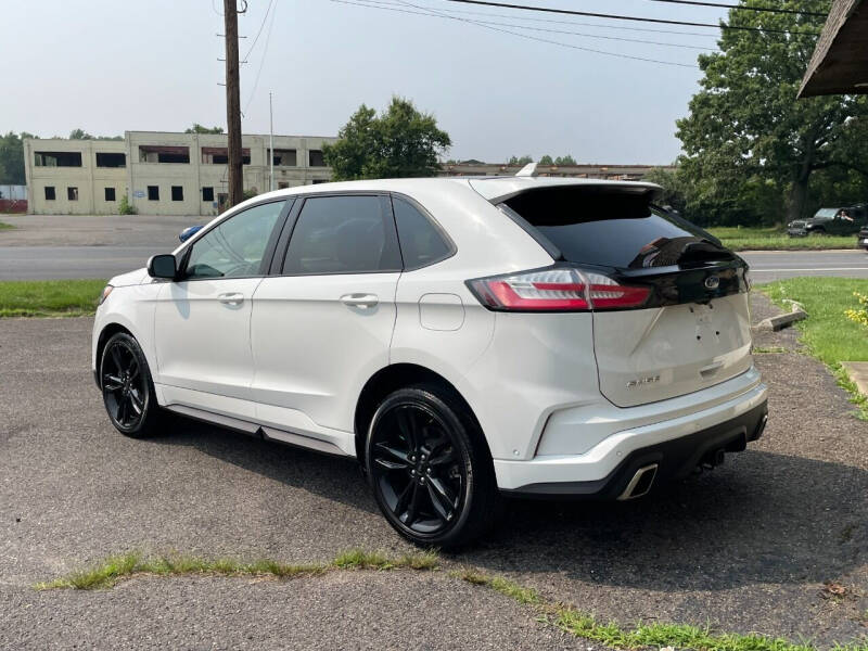 2020 Ford Edge ST