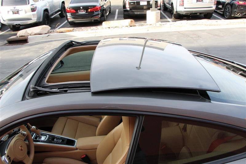 2013 Porsche 911 Carrera 4S