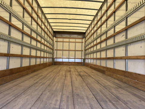 2019 Freightliner M2 106