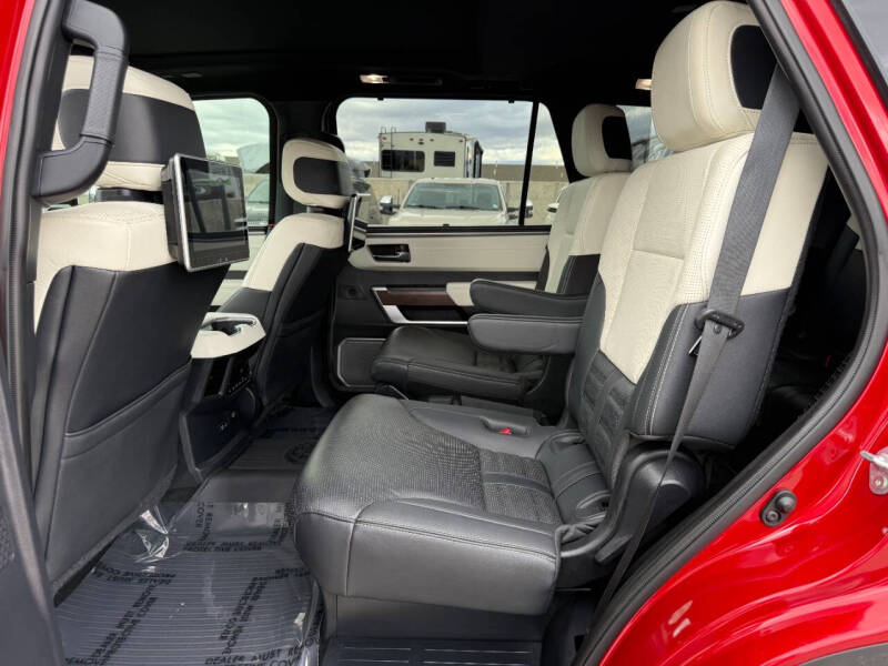 2023 Toyota Sequoia Capstone