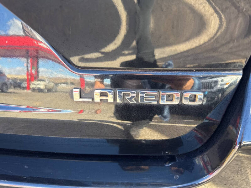 2023 Jeep Grand Cherokee Laredo