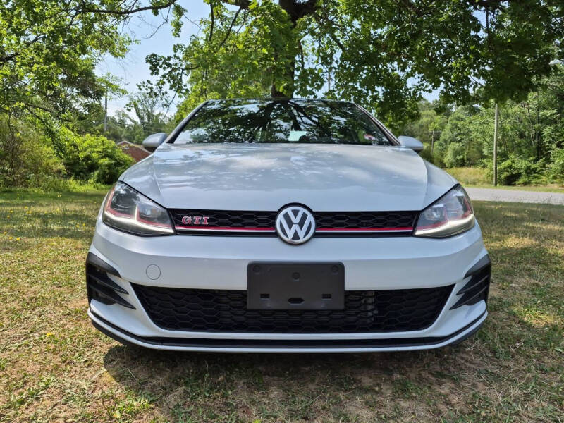 2020 Volkswagen Golf GTI SE
