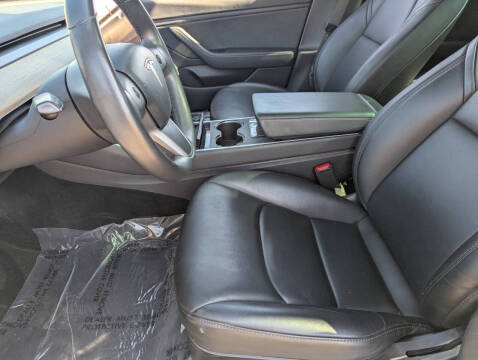 2019 Tesla Model 3 Standard Range