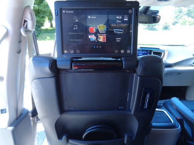 2019 Chrysler Pacifica Touring L Plus