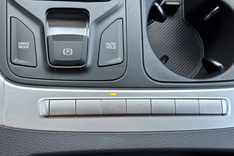 2026 Kia Carnival LX