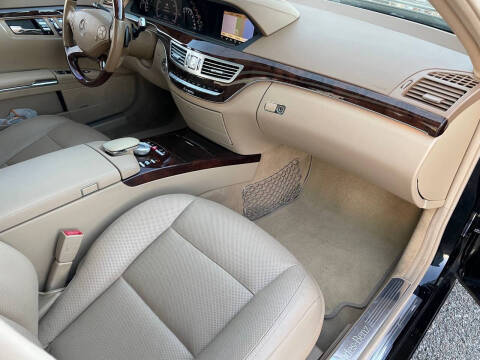 2013 Mercedes-Benz S-Class S 550 4MATIC
