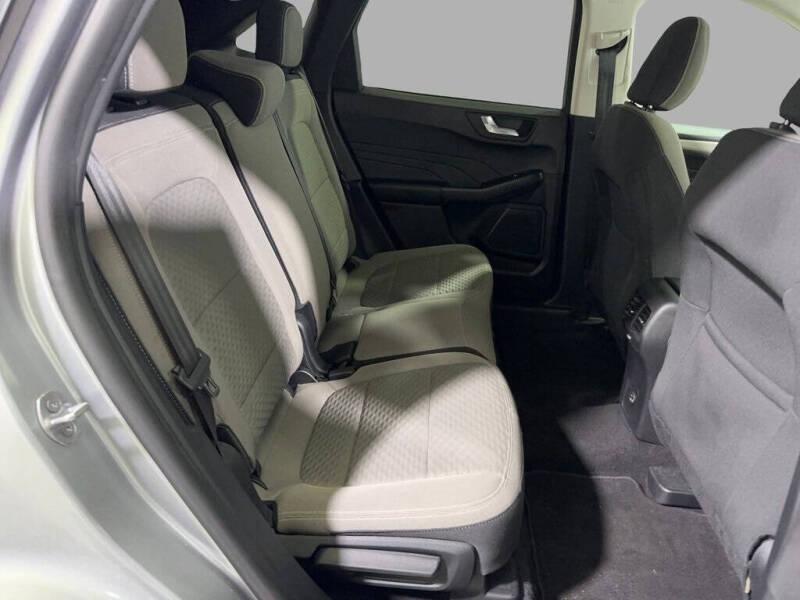 2021 Ford Escape Hybrid SE