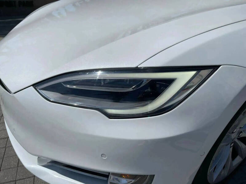 2018 Tesla Model S 75D