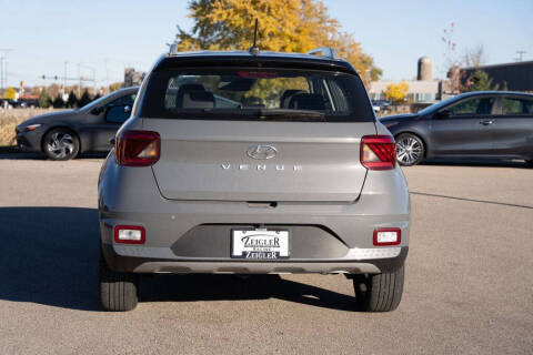 2023 Hyundai Venue Limited