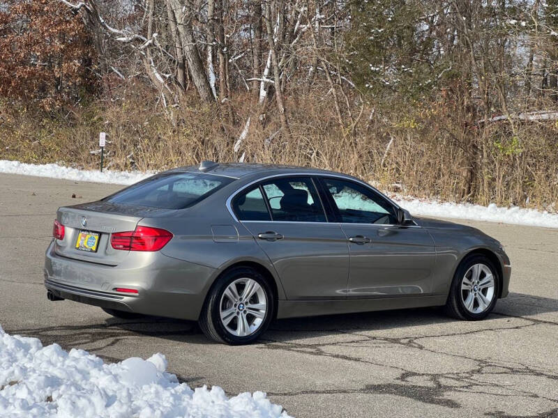 2018 BMW 3 Series 330i xDrive