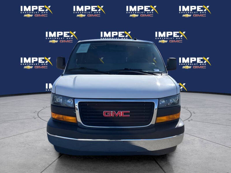 2023 GMC Savana 2500