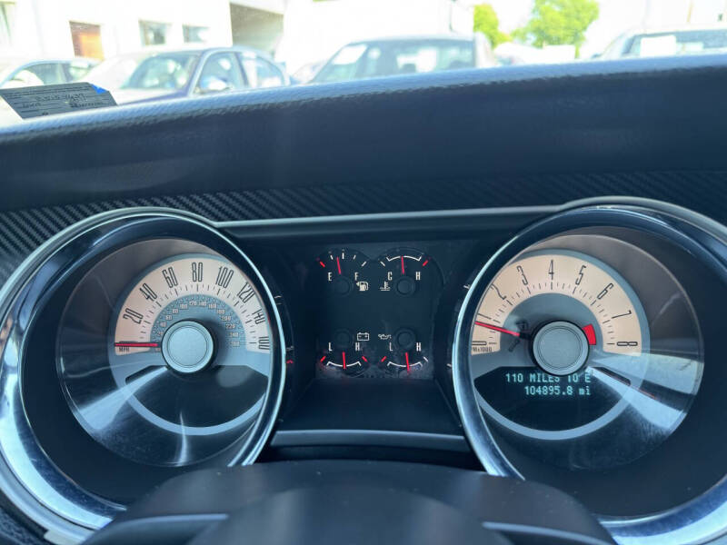 2011 Ford Mustang V6 Premium