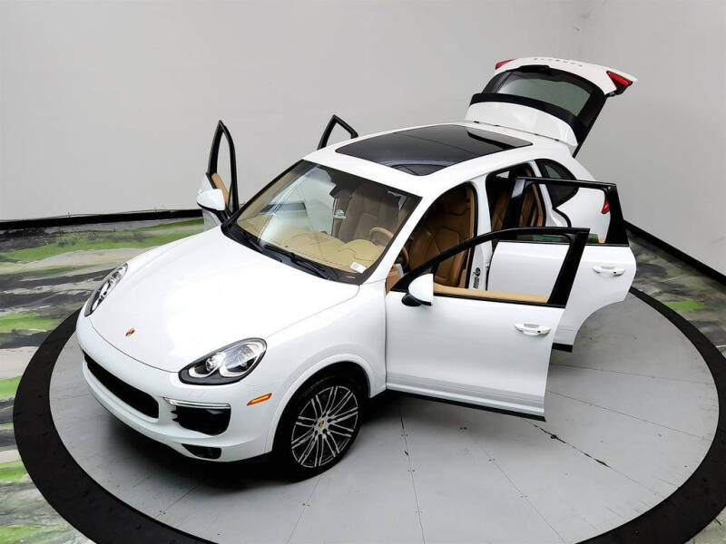 2017 Porsche Cayenne