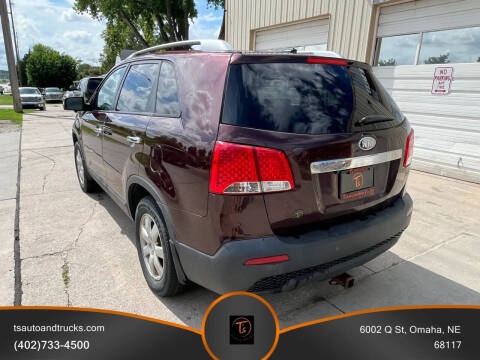 2011 Kia Sorento LX