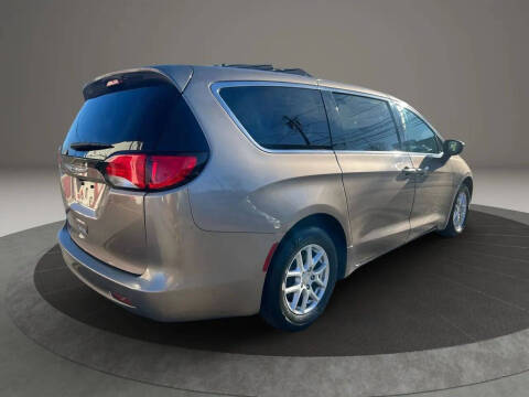 2017 Chrysler Pacifica Touring